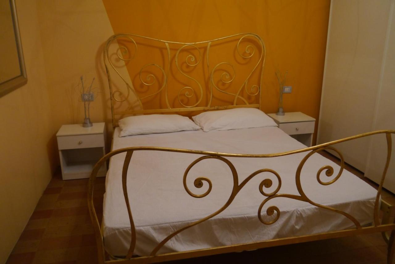 Apartment Il Nido Della Fortuna Oasi Di Pace, Relax, Storia E Mare *